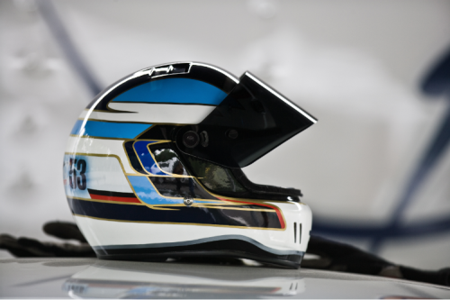 Giặt nón mũ bảo hiểm